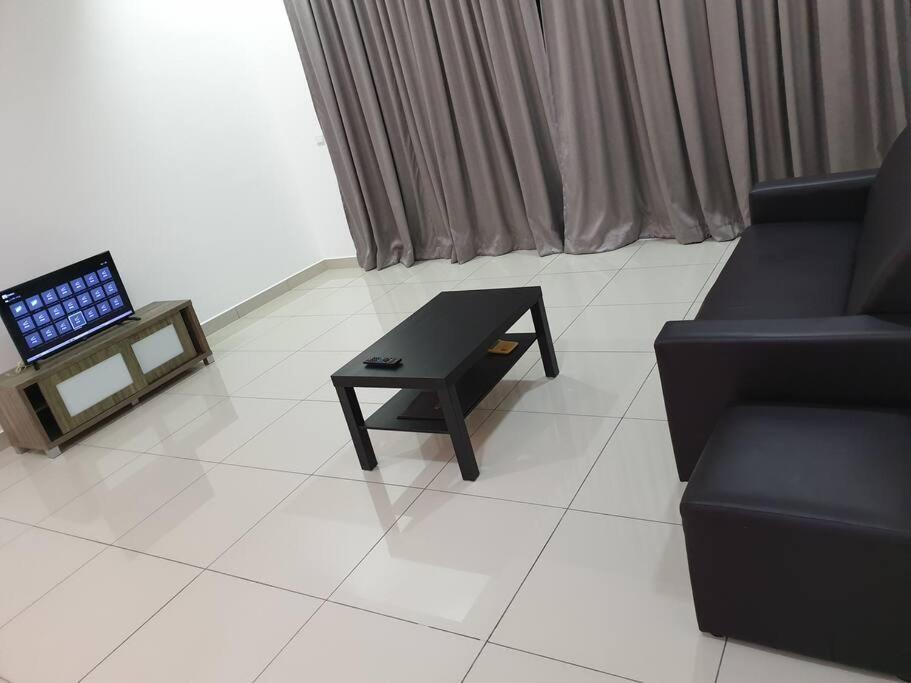 Direct Qbm & Ikea *Highfloor Sunrise Seaview Condo Bayan Lepas Exterior foto