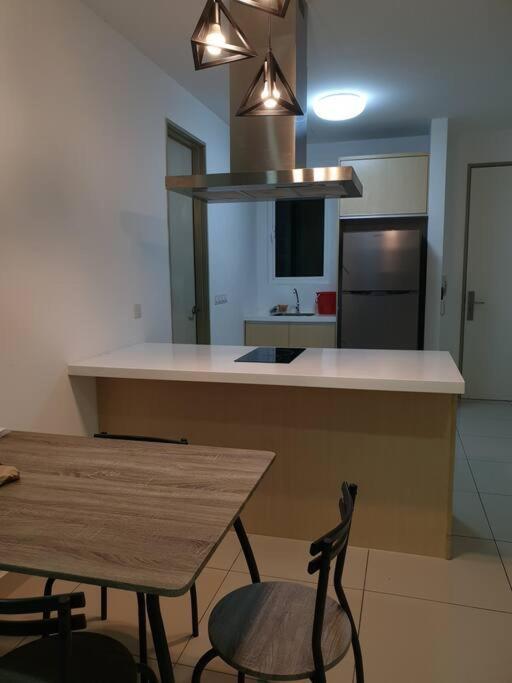 Direct Qbm & Ikea *Highfloor Sunrise Seaview Condo Bayan Lepas Exterior foto